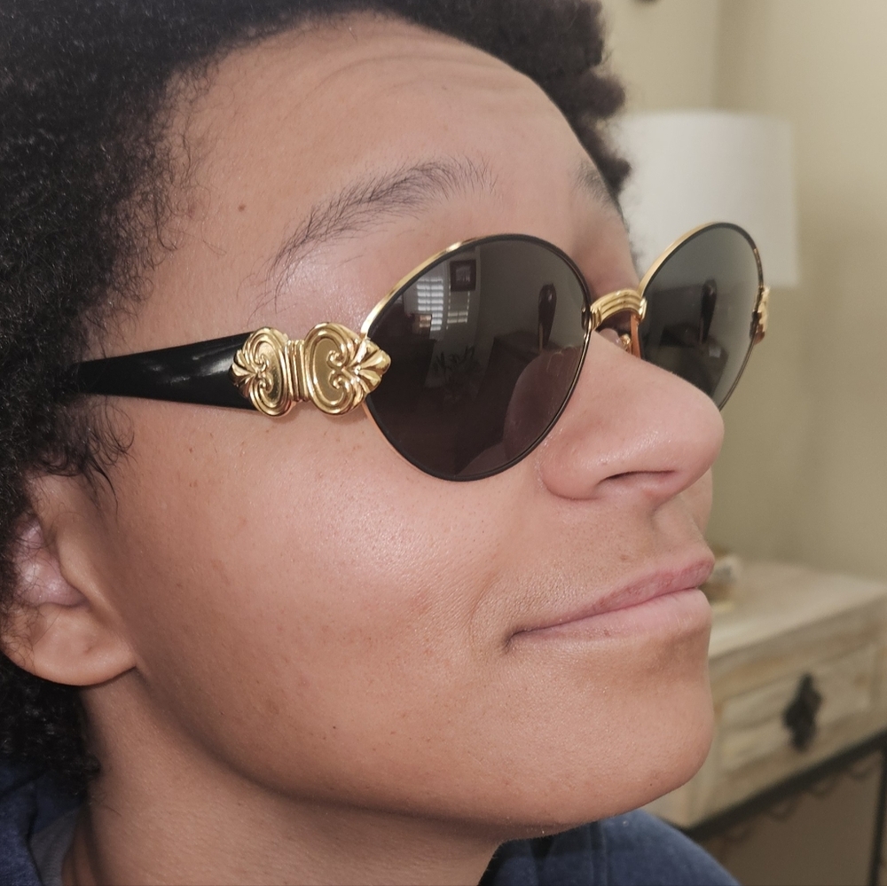Vintage 90's NEW Sunglasses Made In Italy RIFLSSI by Piave Black Gold Accents - Picture 3 of 3